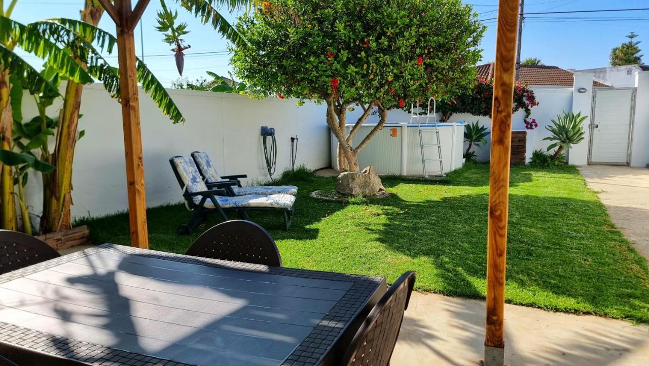 Apartamento Privado Con Jardin, Piscina Elevada Y Bbq Chiclana de la Frontera Kültér fotó