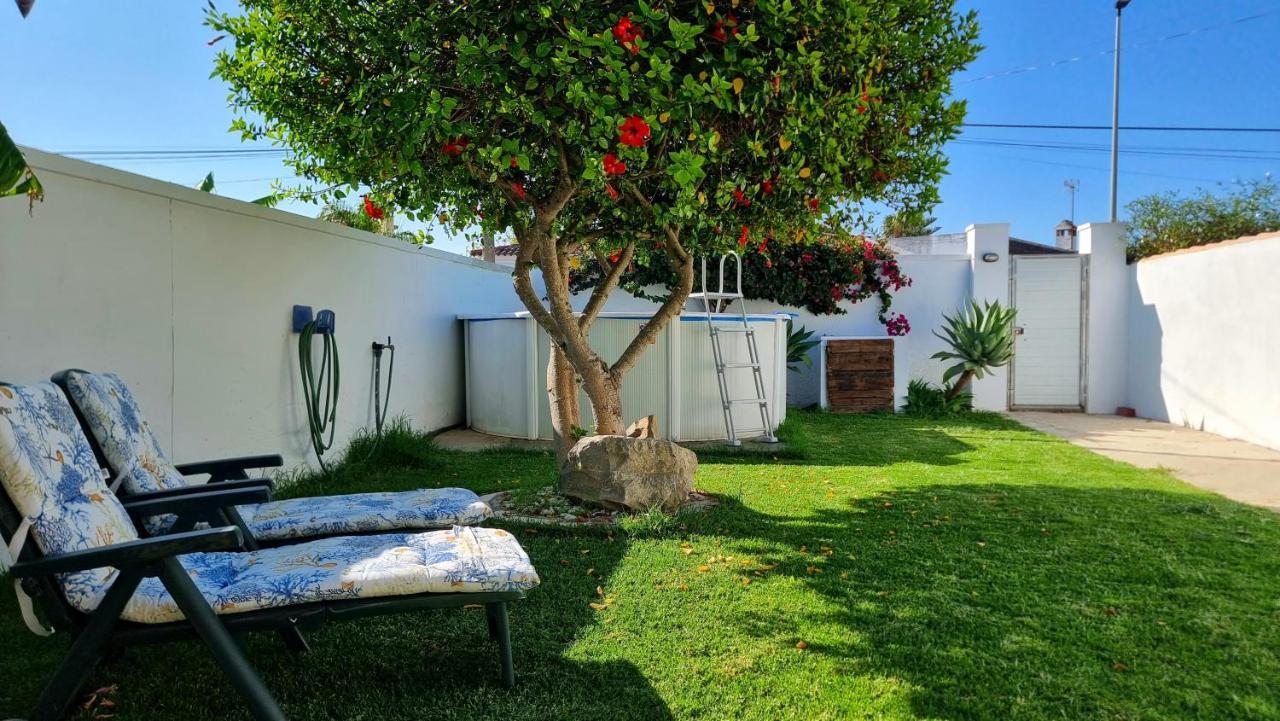 Apartamento Privado Con Jardin, Piscina Elevada Y Bbq Chiclana de la Frontera Kültér fotó